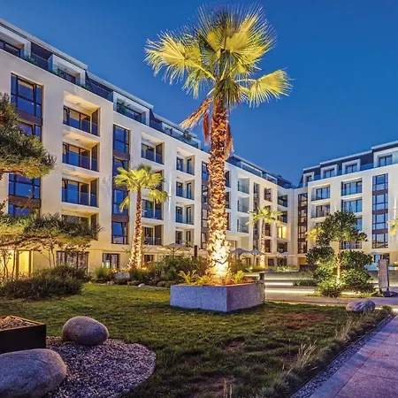 Appartamento Marina Azur- 100m From The Beach! Luxury Apartment!