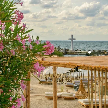 アパート Marina Azur- 100m From The Beach! Luxury Apartment! *