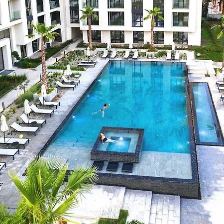 Marina Azur- 100m From The Beach! Luxury Apartment! セインツ・コンスタンティン＆ヘレナ