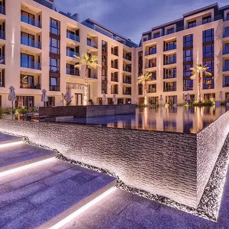 Marina Azur- 100m From The Beach! Luxury Apartment!