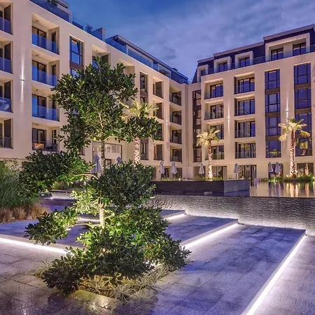 Marina Azur- 100m From The Beach! Luxury Apartment!