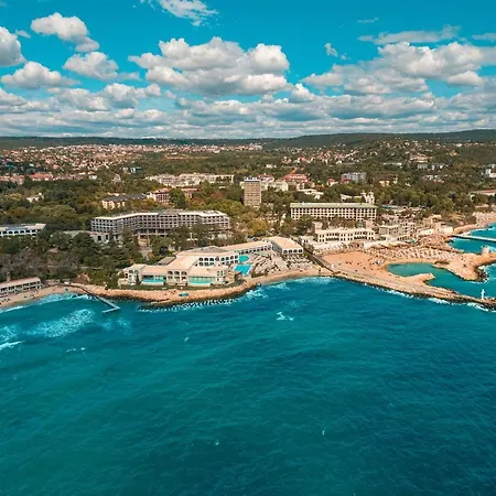 Marina Azur- 100m From The Beach! Luxury Apartment! アパート *